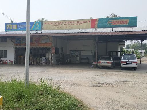 Kedai Alat Ganti Kereta Lee Motor & Used Parts Dealer