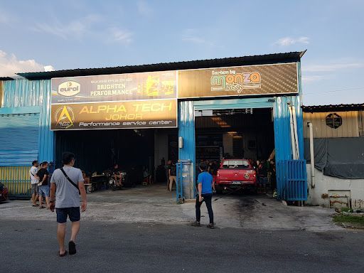 Perniagaan Alat Ganti Kereta Brighten