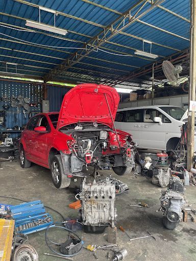 Terbaik Alat Ganti Kereta di Kampung Baharu Nilai